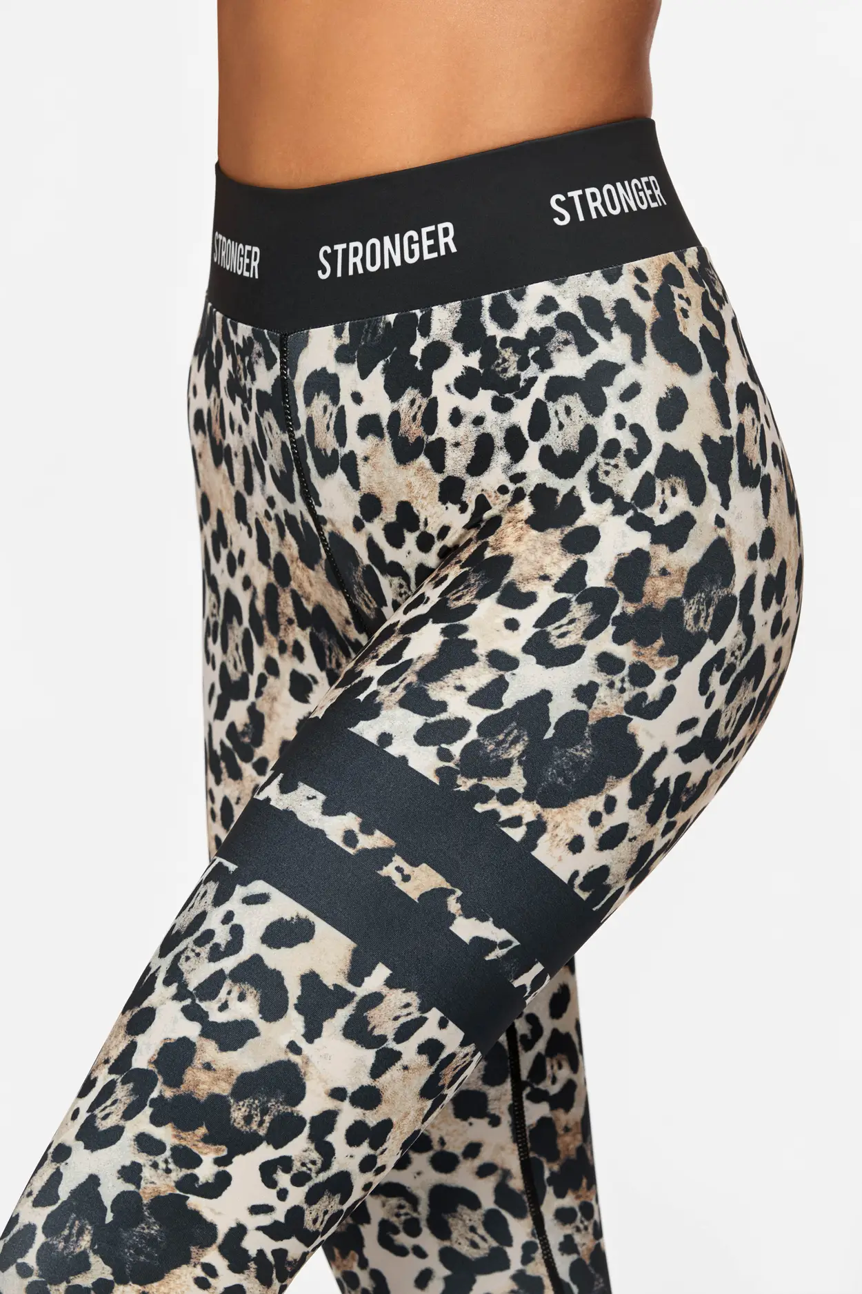 Leopard Printed Leggings I STRONGER
