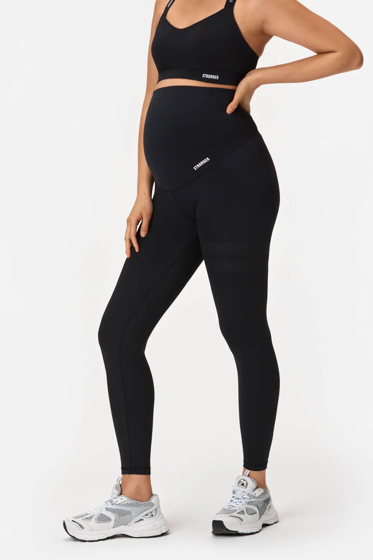 Soft Thermal Fabric Maternity Leggings With Low Waist For
