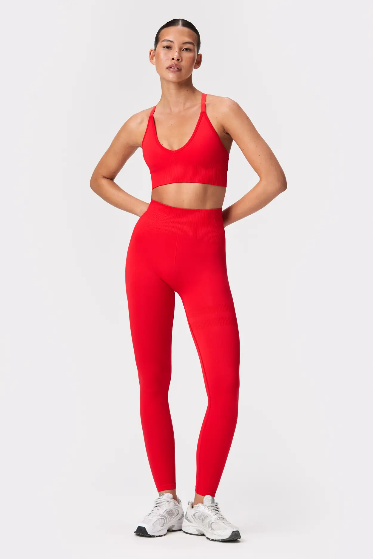 Red Seamless Ribbed Sports Bra (Extended Sizes) 