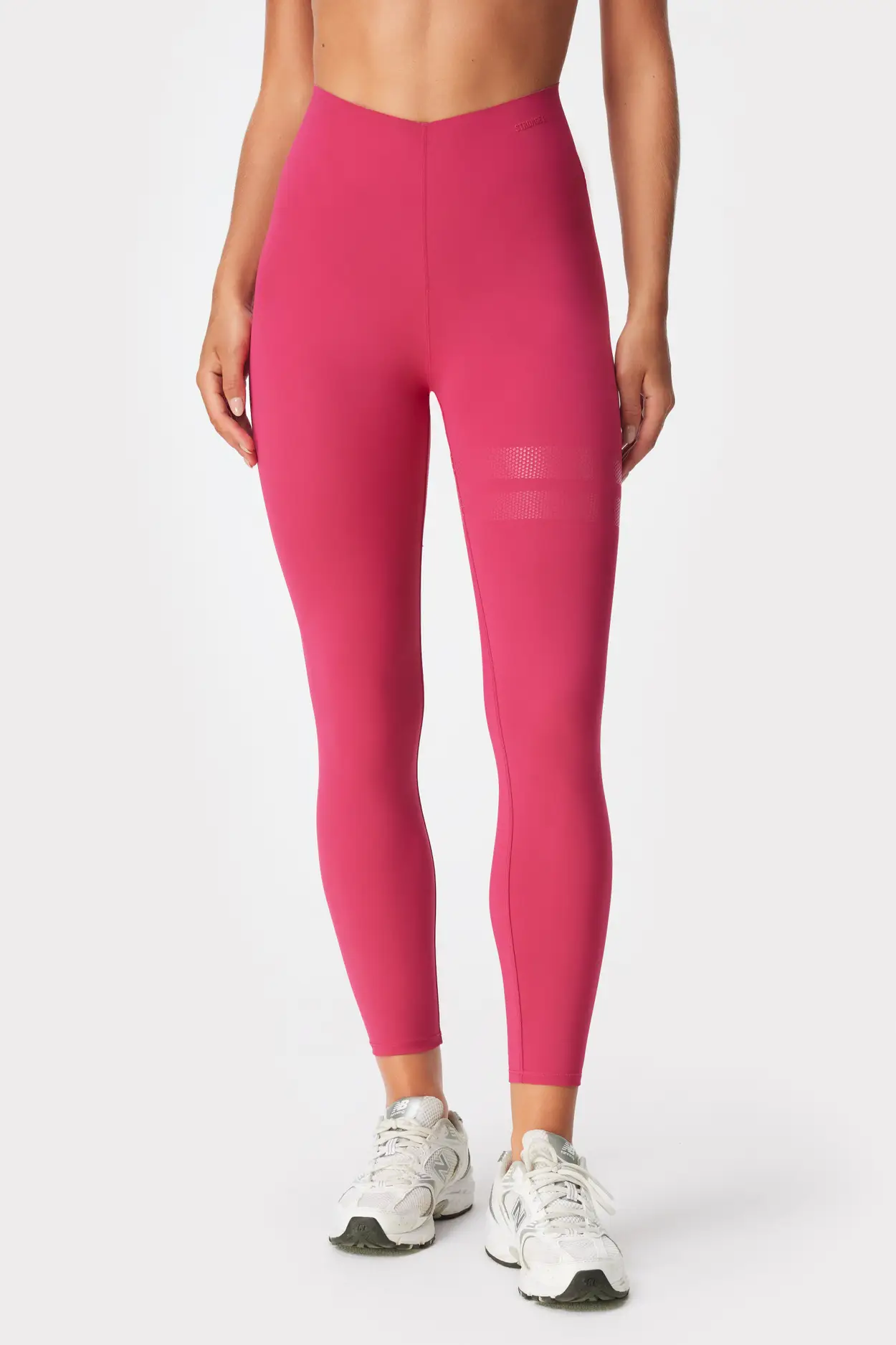 NIKE Btq Lace Lingerie on sale 7/8 Tight Fit Training Leggings Pink S