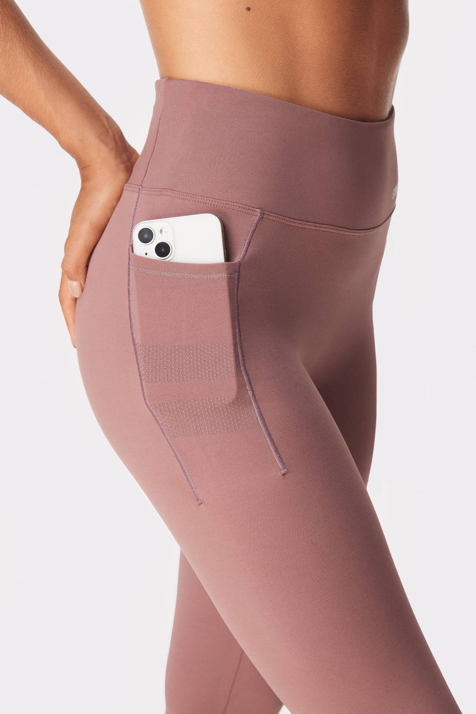 Signature Pocket Leggings