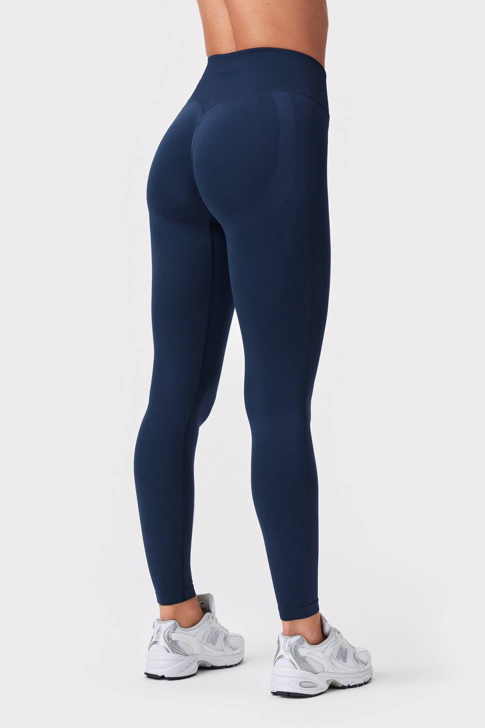 Seamless Contour Leggings